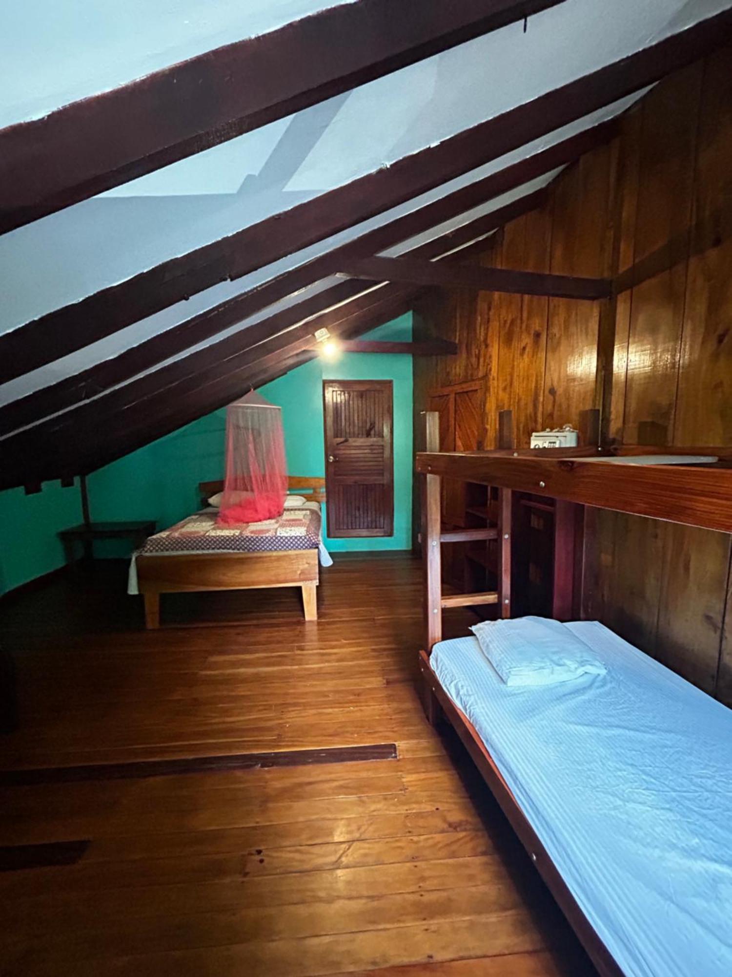 Nativos Corcovado Cabins Drakes Bay Exteriér fotografie